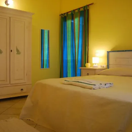 Locazione Turistica Roberta *