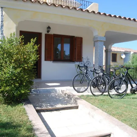 Ferienhaus Locazione Turistica Roberta Monte Petrosu